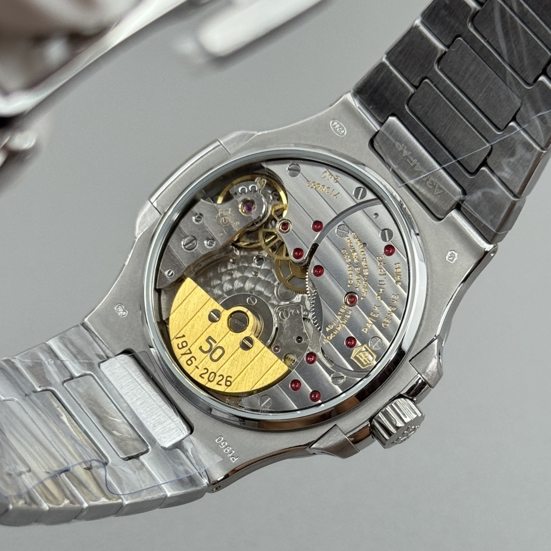 Patek Philippe Nautilus 5610/1P-001 1:1 Superclone - Image 7