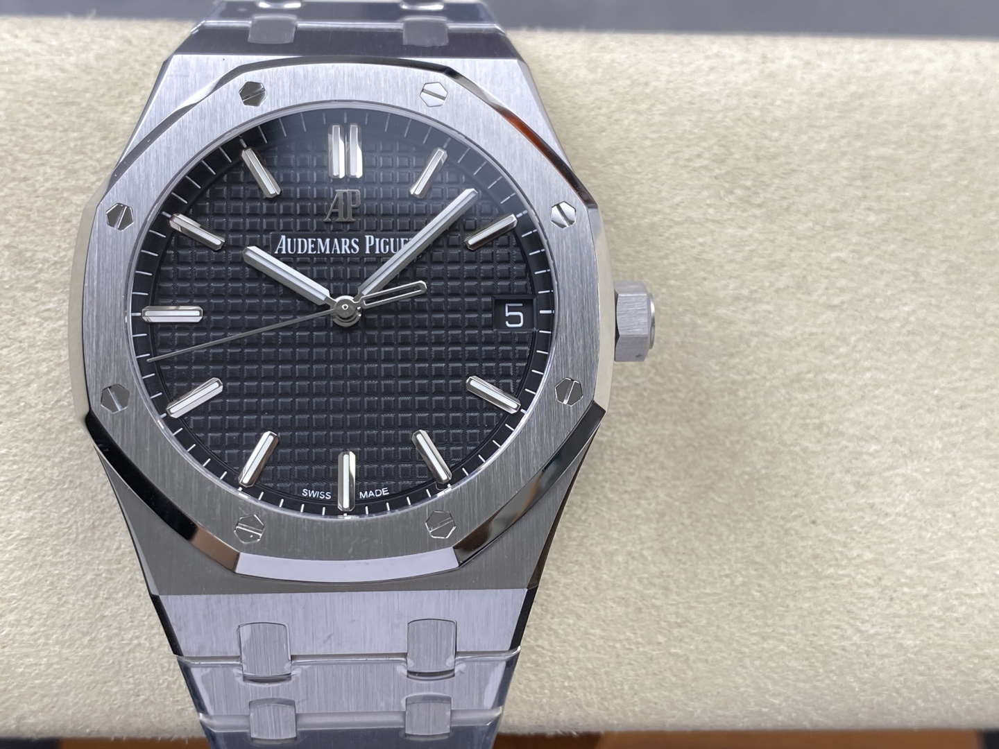 Audemars Piguet Royal Oak Selfwinding 15500ST.OO.1220ST.03 1:1 Superclone - Image 10