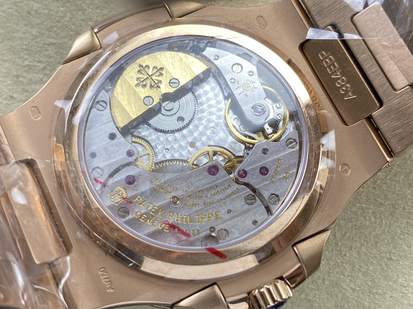 Patek Philippe Nautilus 5712R 1:1 Superclone - Image 33