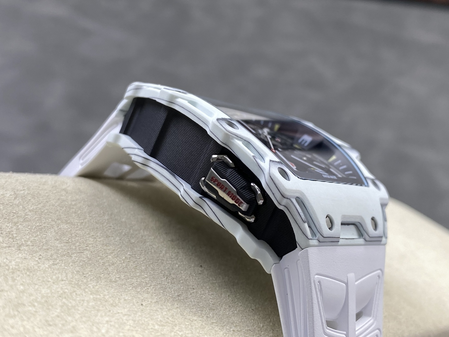 Richard Mille RM 035 RM35 Carbon composite 43.15 x 49.95 mm Skeleton / openworked CLEAN Factory Configuration 1779E8 1:1 Superclone - Image 3