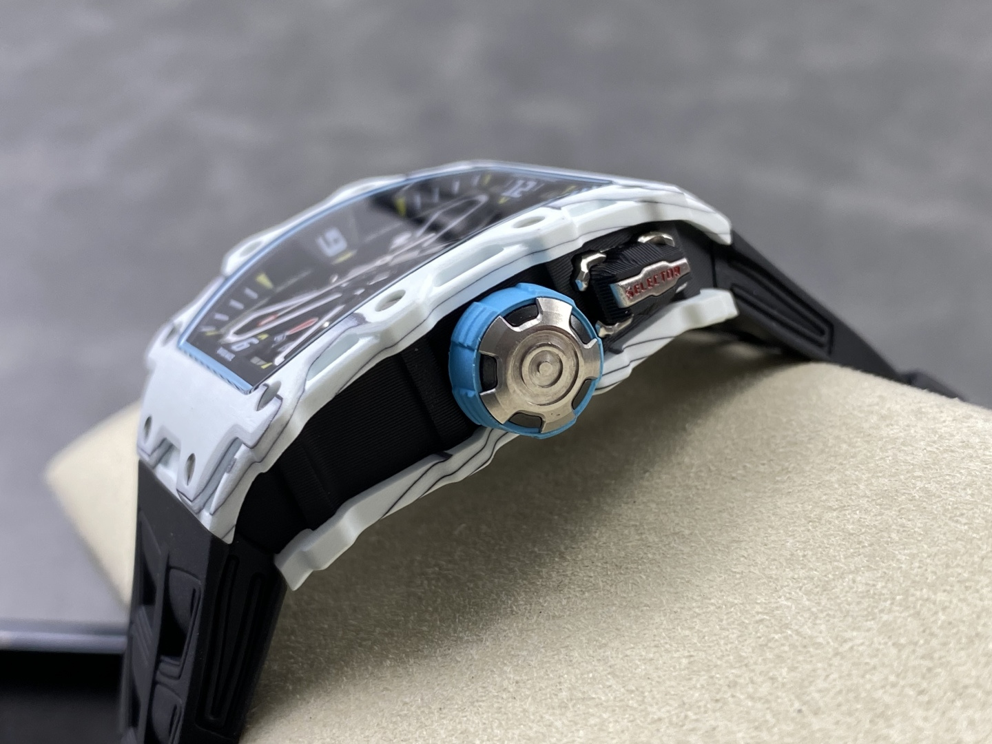 Richard Mille RM 035 RM35 Carbon composite 43.15 x 49.95 mm Skeleton / openworked CLEAN Factory Configuration 37CC1C 1:1 Superclone - Image 4