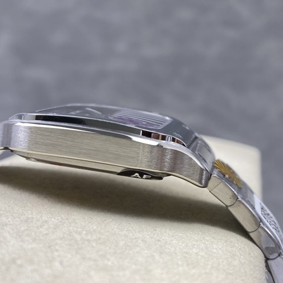 Cartier Santos 35.1 mm AF Factory Configuration D6F8DD 1:1 Superclone