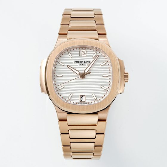 Patek Philippe Nautilus Date. Seconde Au Centre 7118/1R-001 1:1 Superclone
