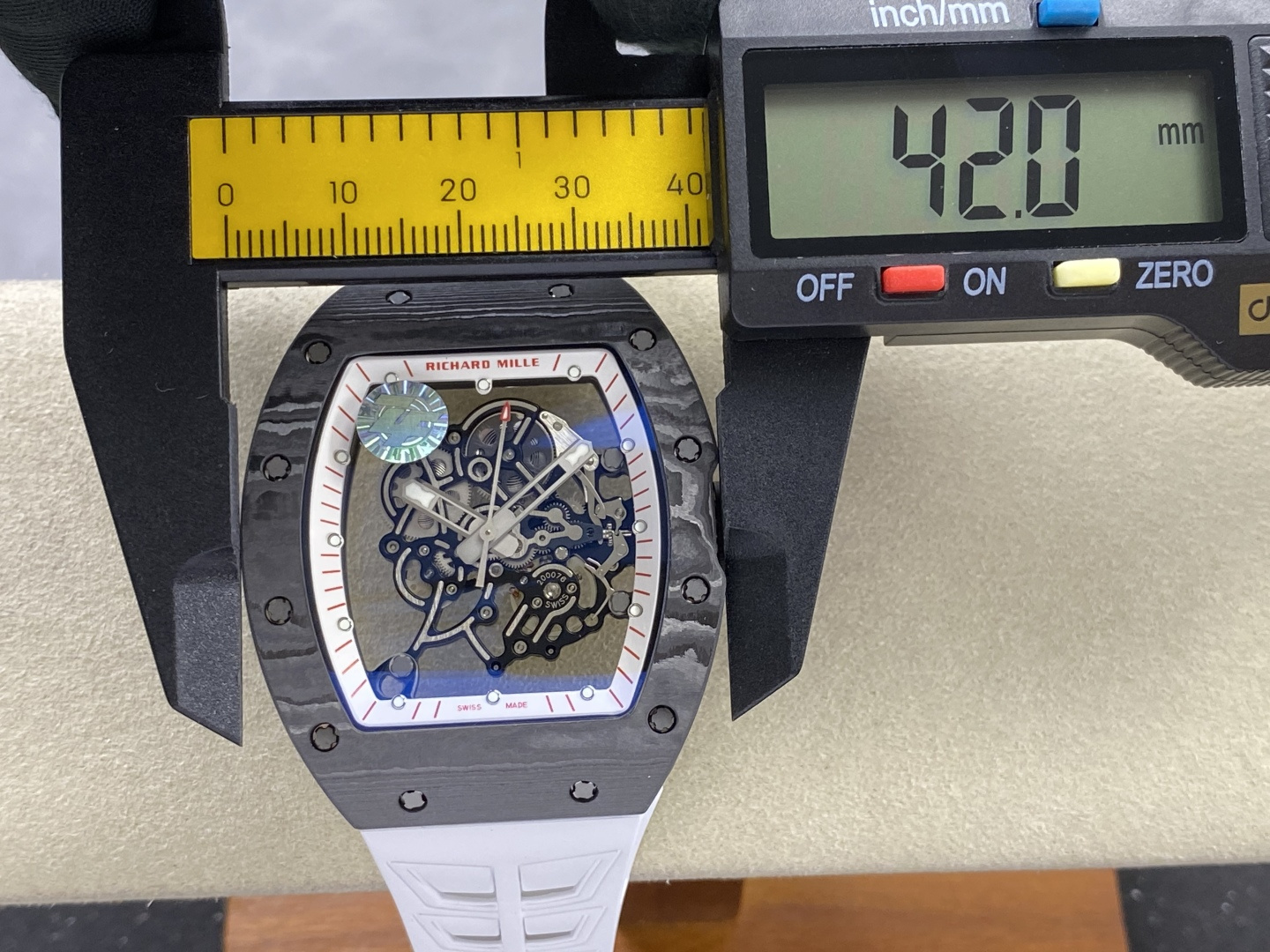 Richard Mille RM 055 RM055 Carbon composite Manual-wind ZF Factory Configuration 2661FA 1:1 Superclone - Image 11