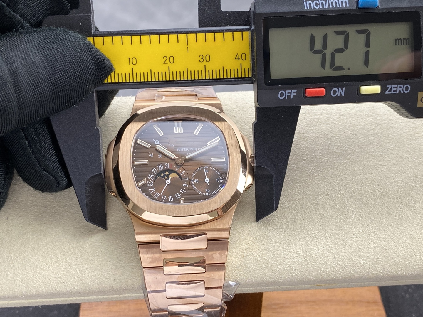Patek Philippe Nautilus 5712R 1:1 Superclone - Image 24