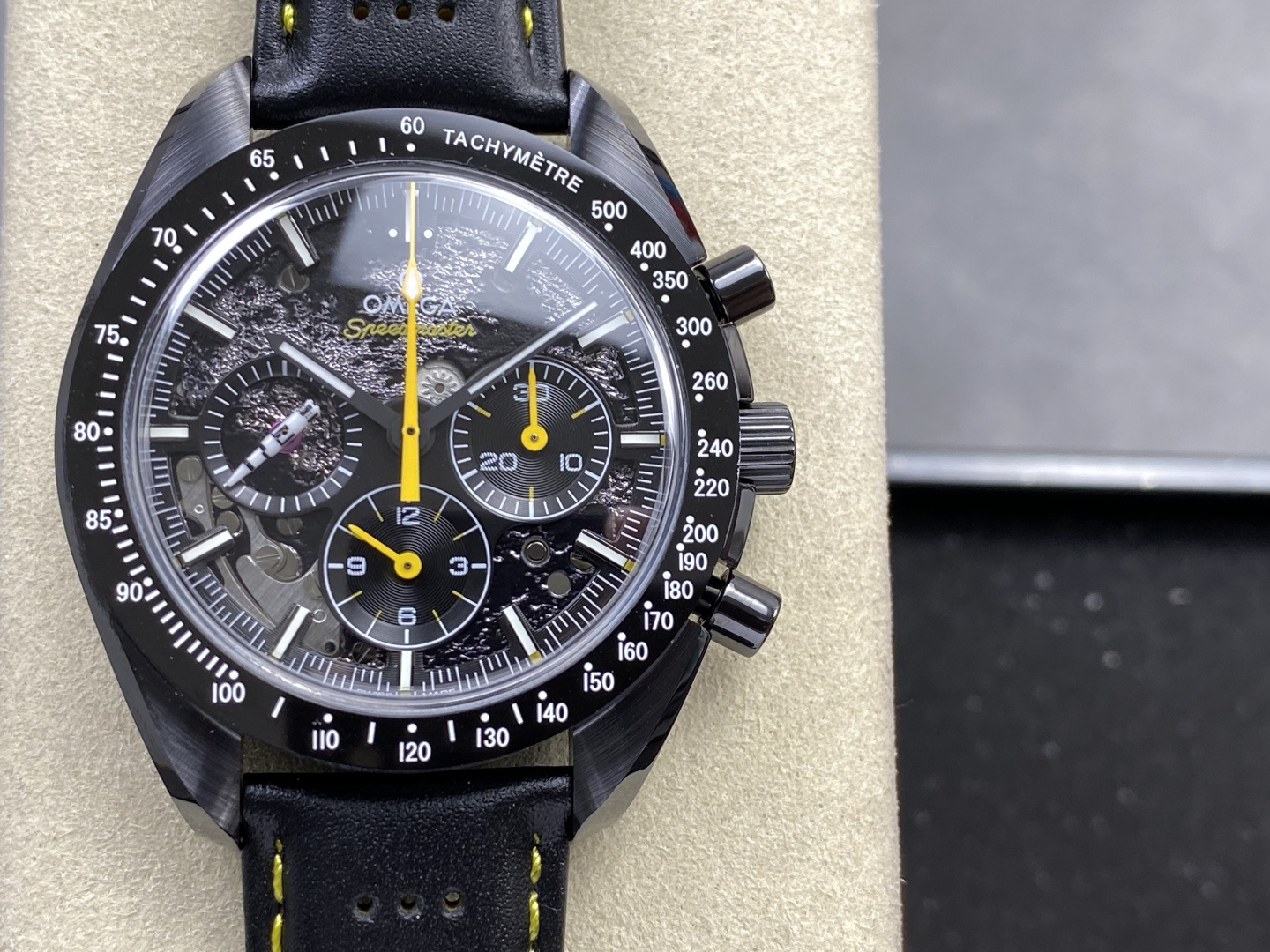 Omega Speedmaster Dark Side of the Moon Manual Chronograph 4E4890 1:1 Superclone - Image 9