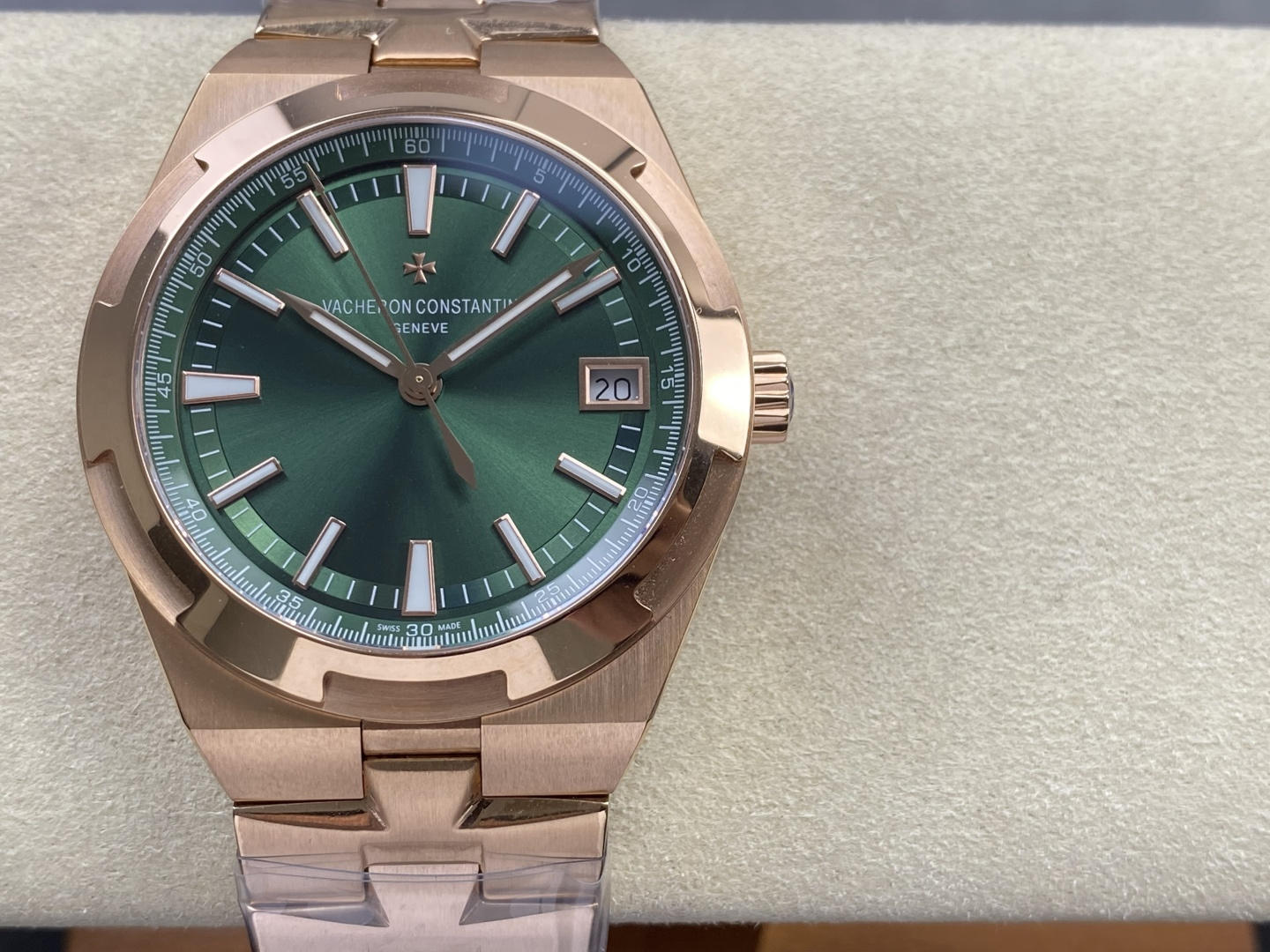 Vacheron Constantin Overseas 4500V Stainless steel Rose Stainless-steel bracelet K1 Factory Configuration 4A76A5 1:1 Superclone - Image 6