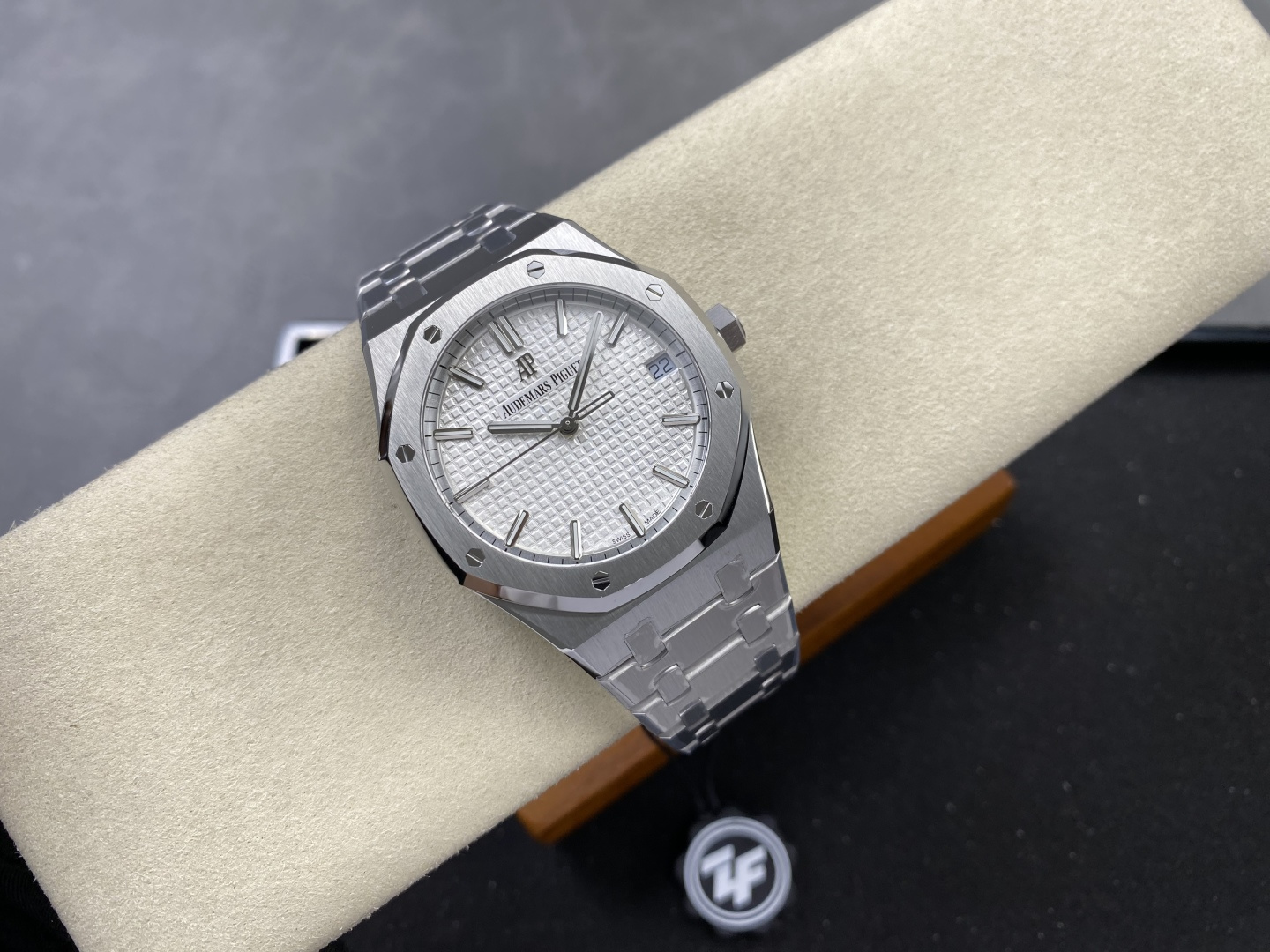 Audemars Piguet Royal Oak Selfwinding 15500ST.OO.1220ST.04 1:1 Superclone