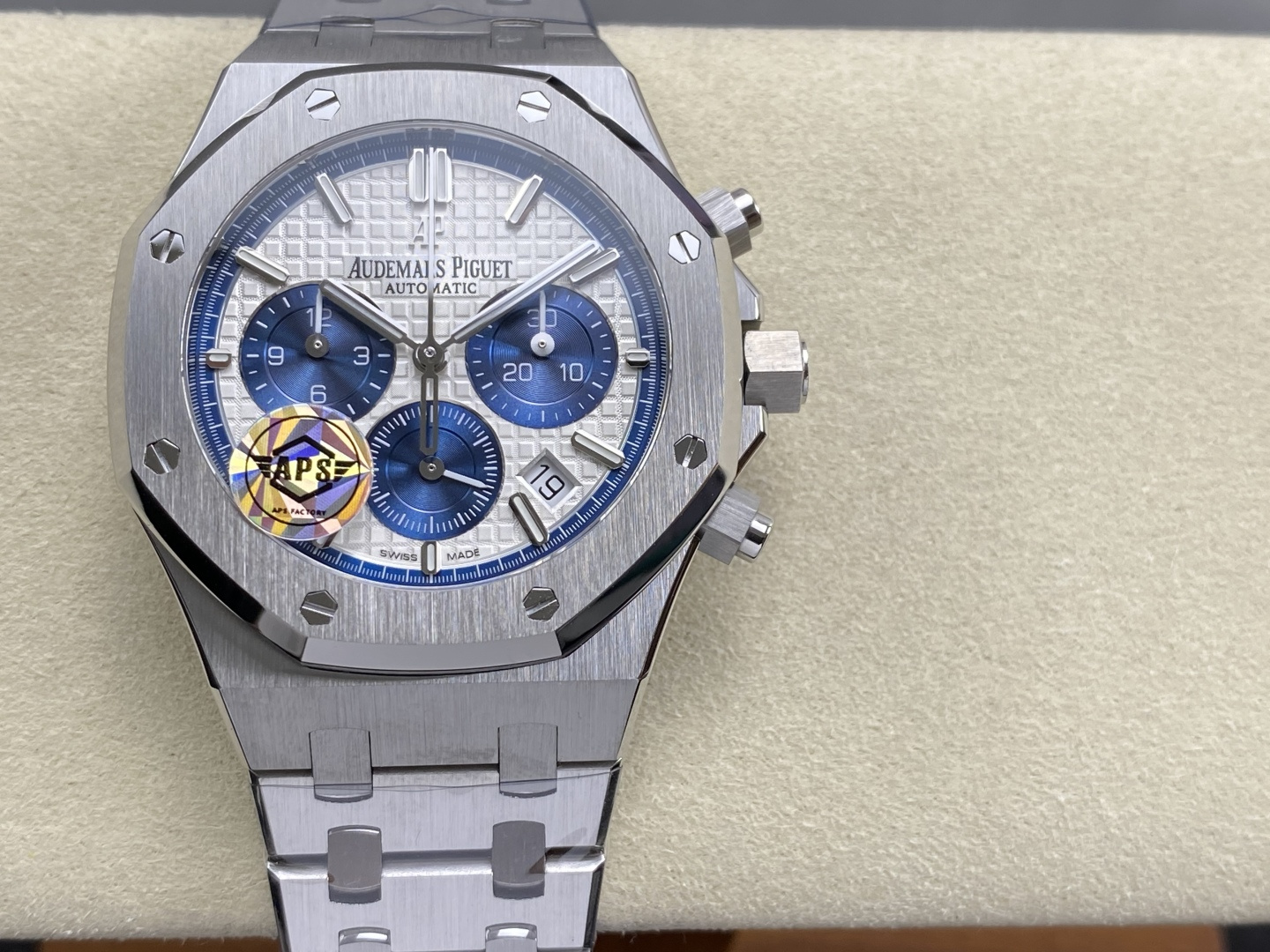Audemars Piguet Royal Oak 38 mm APS Factory Configuration 8DA26E 1:1 Superclone - Image 9