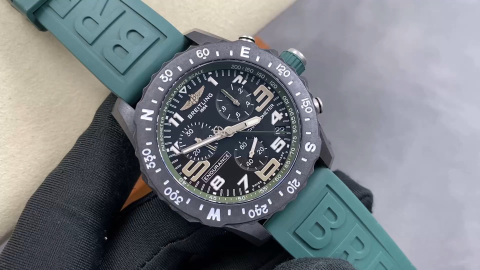 Breitling Endurance Pro Carbon composite Rubber strap 44 mm Chronograph Configuration F6DA95 1:1 Superclone