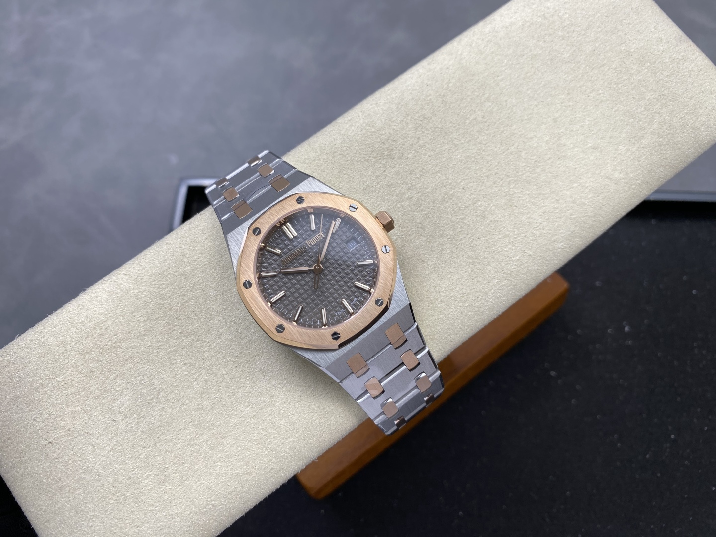 Audemars Piguet Royal Oak Stainless steel 34 mm Automatic Configuration BCC66D 1:1 Superclone - Image 7