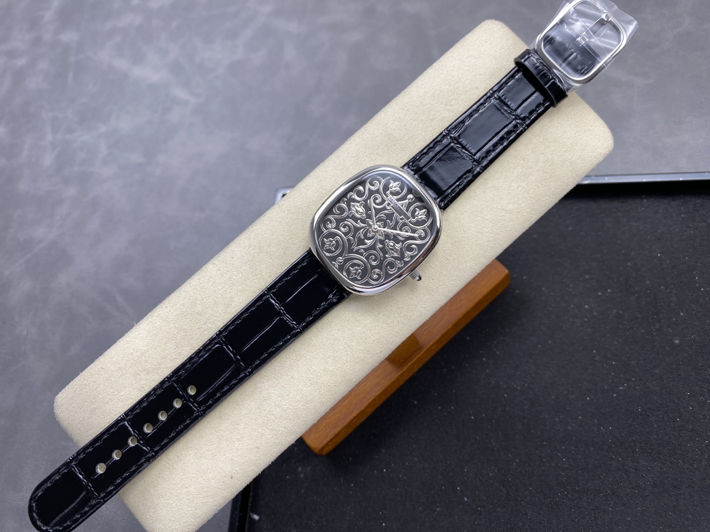 Patek Philippe Golden Ellipse 5738/51G-001 Hand-Engraved Enamel Dial 1:1 Superclone