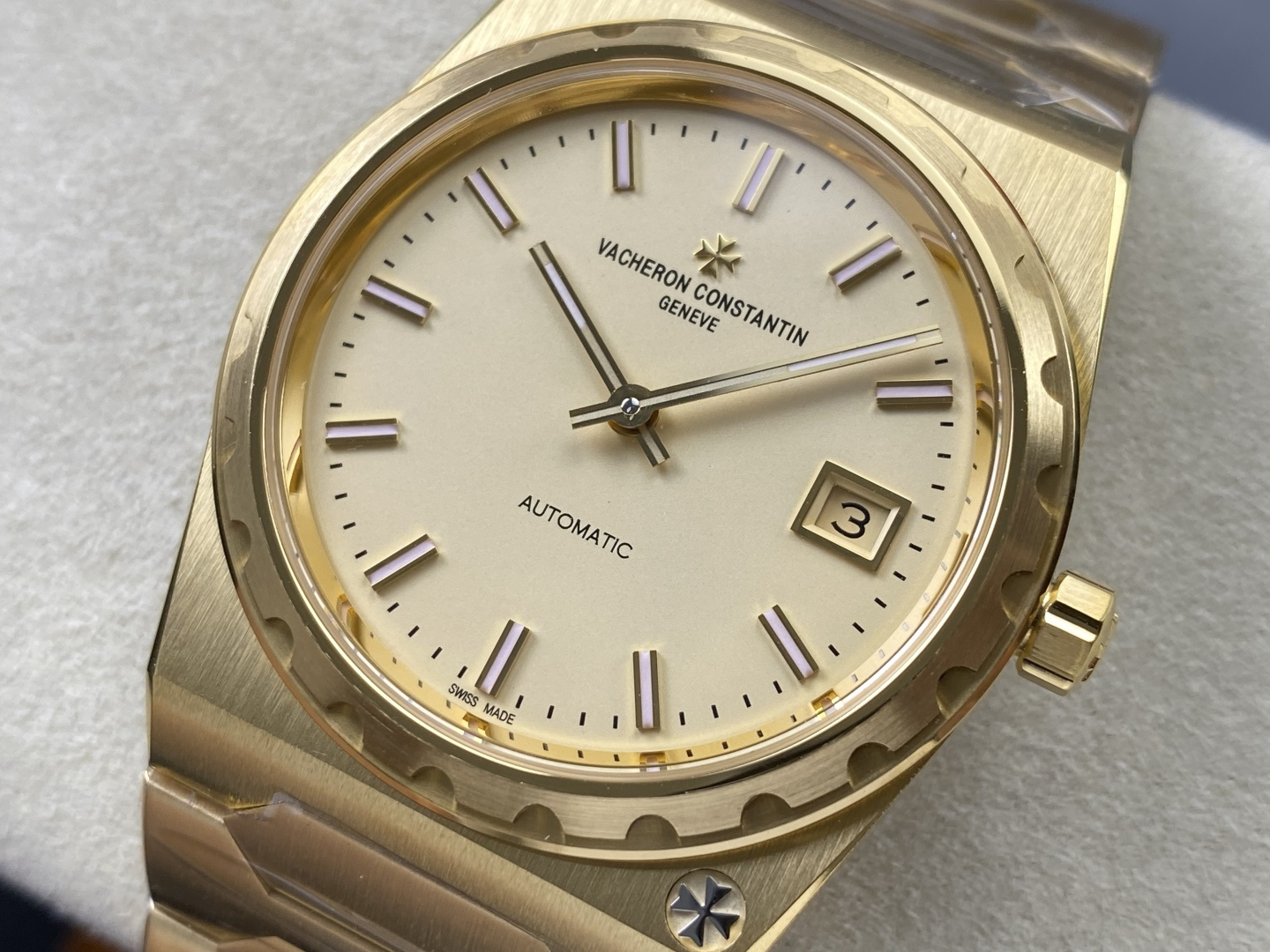 Vacheron Constantin Overseas 37 mm PPF Factory Configuration 8F2E12 1:1 Superclone - Image 9