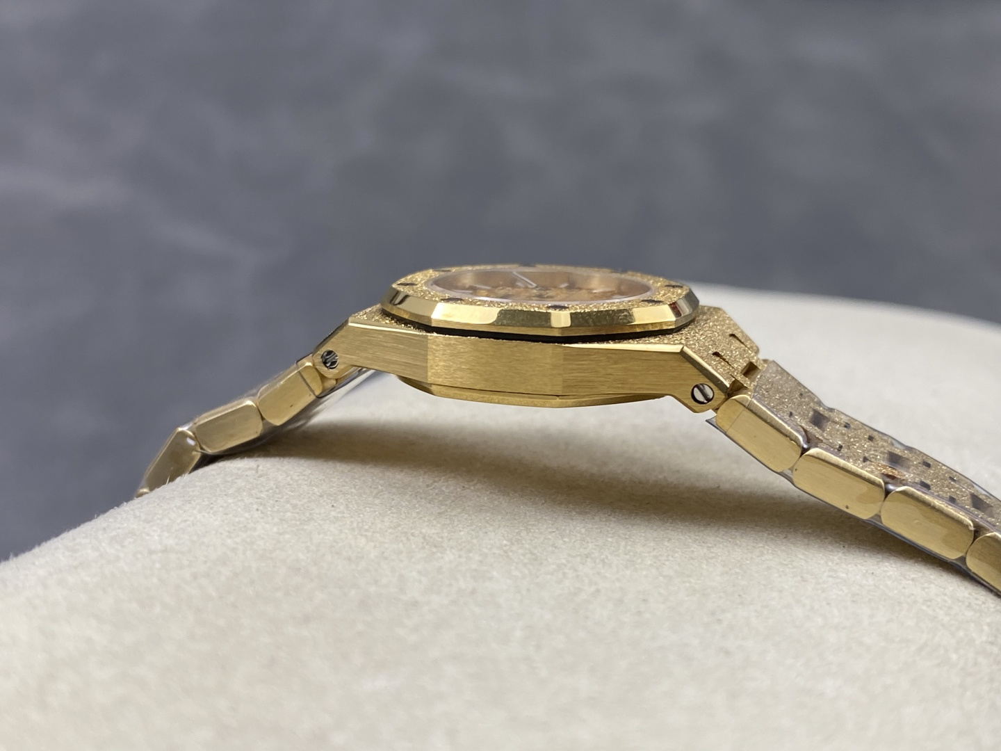 Audemars Piguet Royal Oak TW Factory Configuration 36B7A7 1:1 Superclone - Image 2