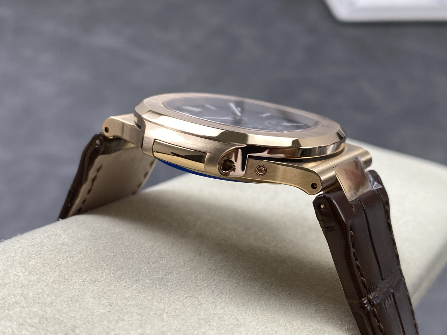 Patek Philippe Nautilus 5712R 1:1 Superclone - Image 7