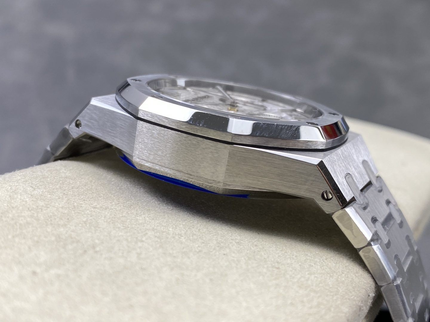 Audemars Piguet Royal Oak 26240ST Stainless steel Stainless-steel bracelet 41 mm Chronograph Configuration E8FB2D 1:1 Superclone - Image 3