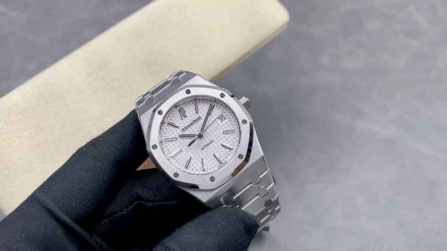 Audemars Piguet Royal Oak 15300ST Stainless steel 39 mm Configuration 7A1FE9 1:1 Superclone