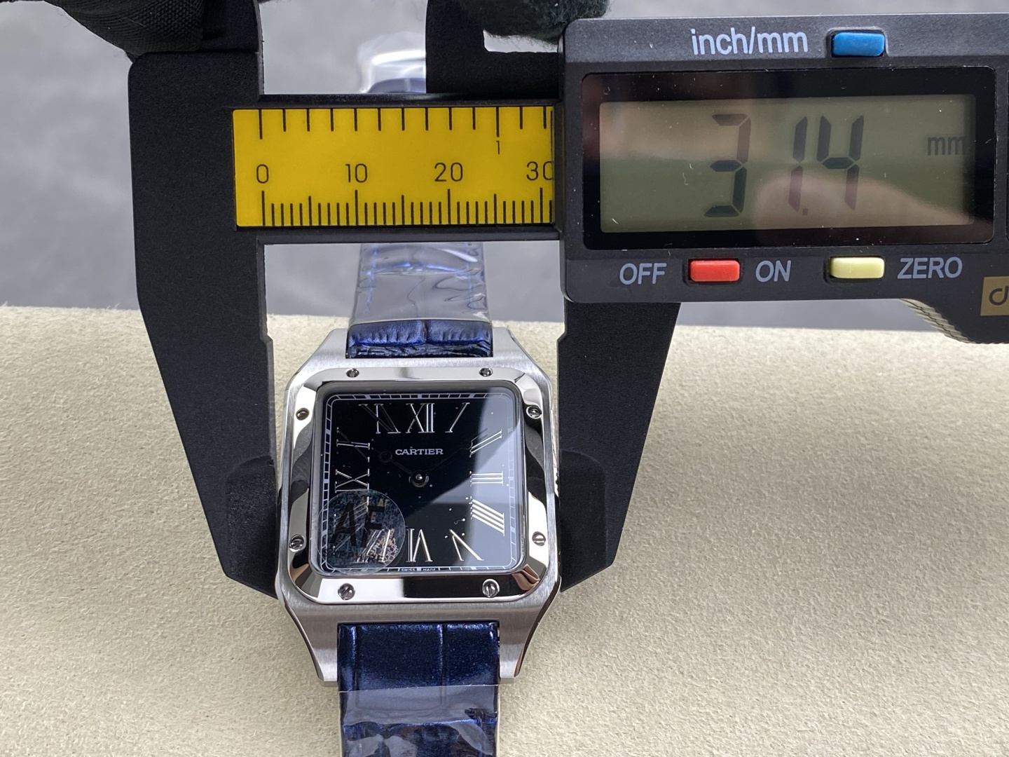 Cartier Santos-Dumont watch large model WSSA0046 1:1 Superclone - Image 6