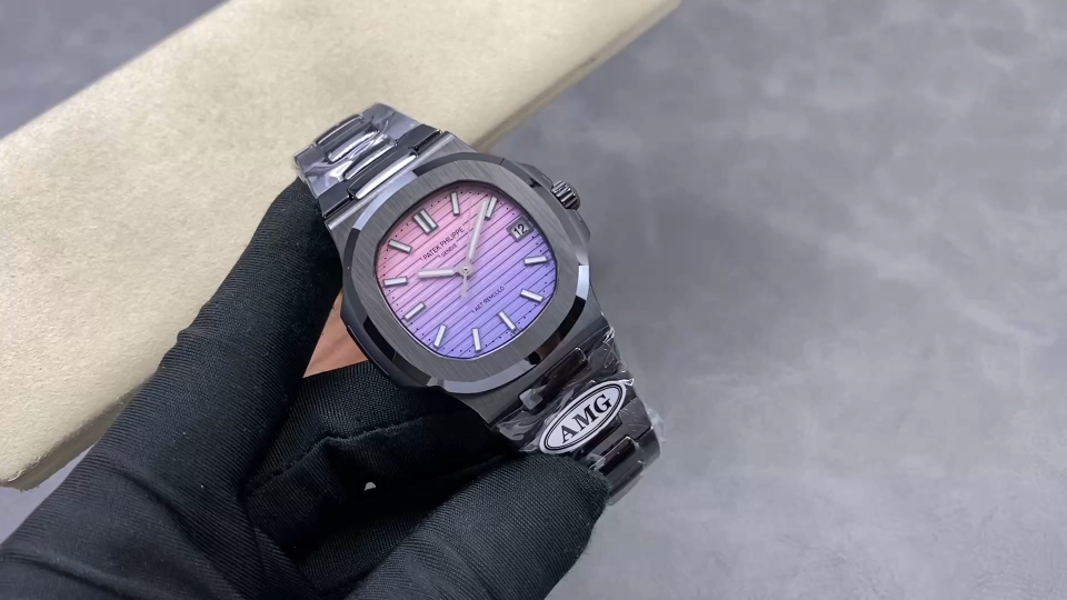 Patek Philippe Nautilus 5711 Ceramic Blue dial 40 mm Configuration 40E35C 1:1 Superclone