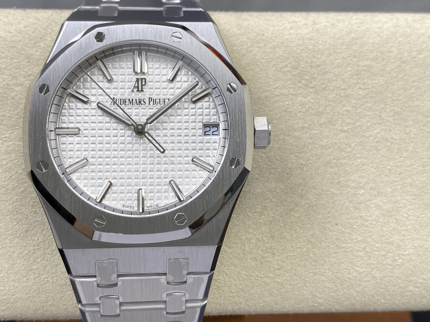 Audemars Piguet Royal Oak Selfwinding 15500ST.OO.1220ST.04 1:1 Superclone - Image 10
