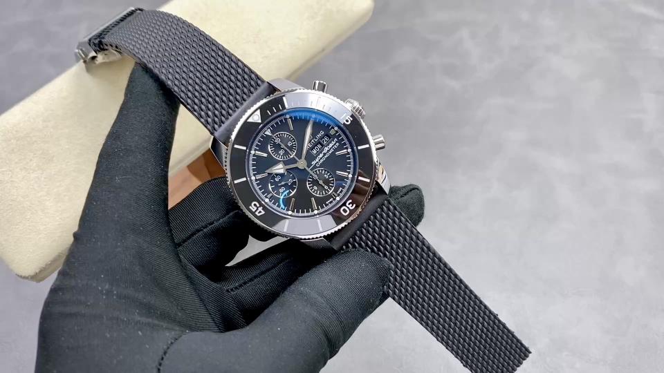 Breitling Superocean BLS Factory Configuration 5092E9 1:1 Superclone