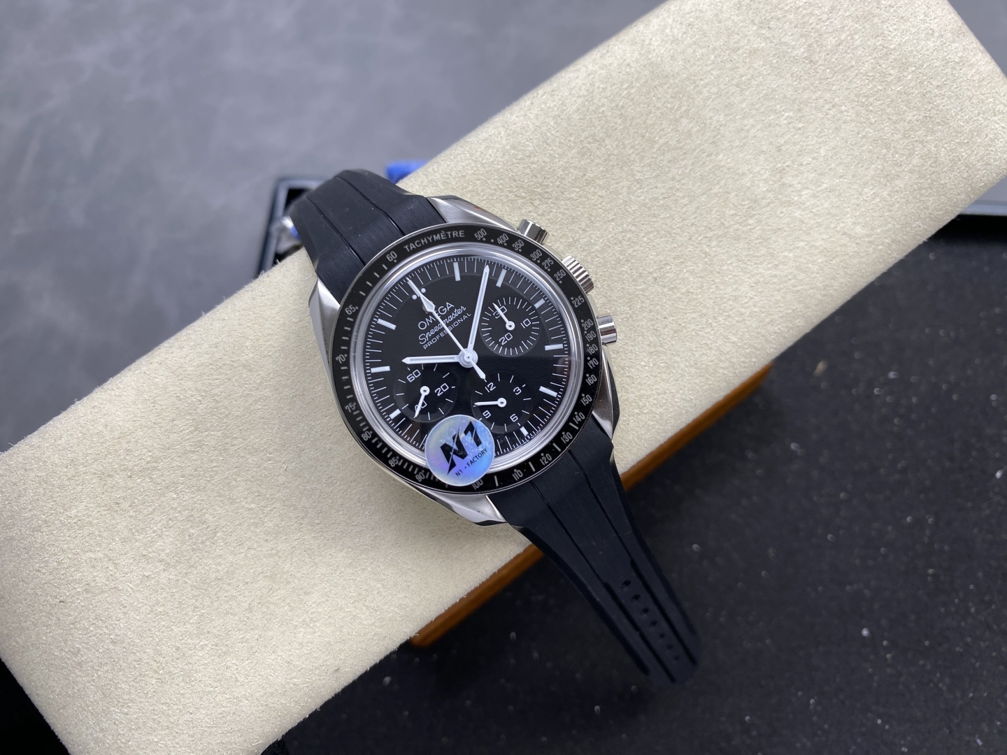 Omega Speedmaster 42 mm N1 Factory Configuration 7796D6 1:1 Superclone