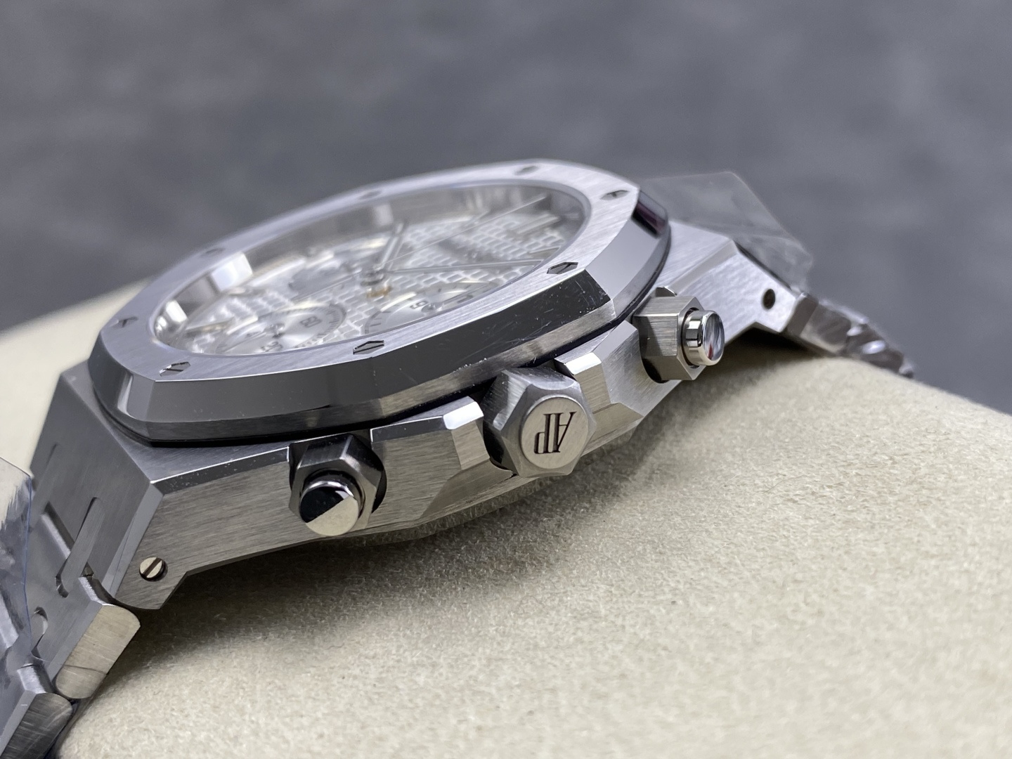 Audemars Piguet Royal Oak Selfwinding Chronograph 26240ST.OO.1320ST.07 1:1 Superclone - Image 3