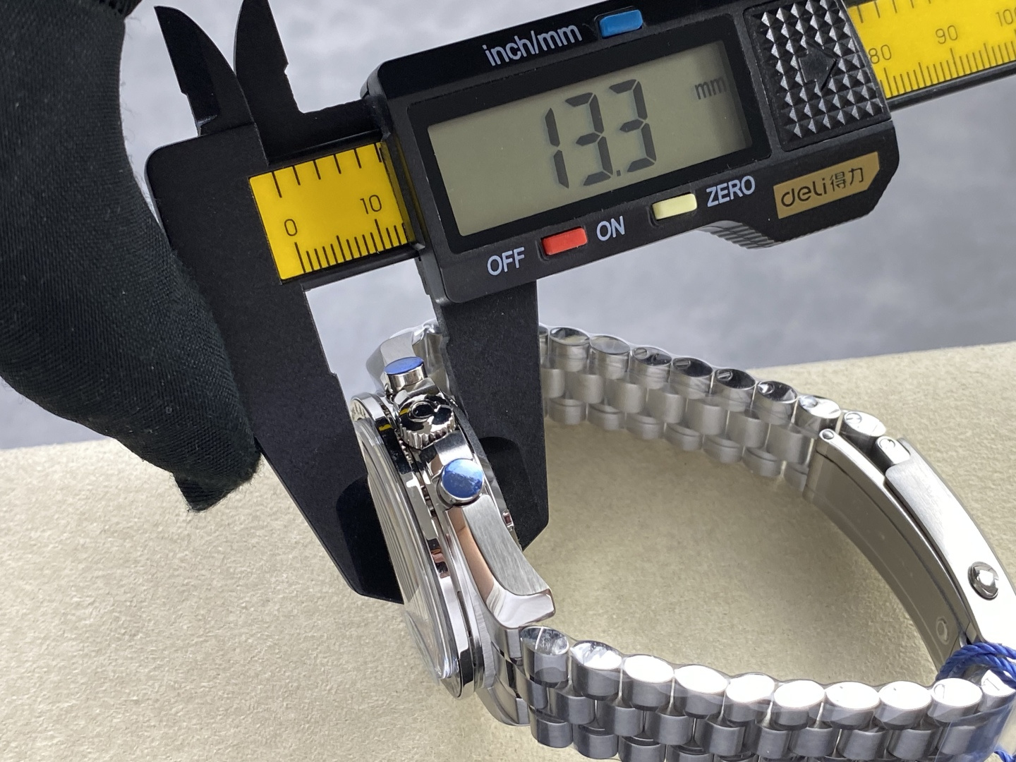 Omega Speedmaster Moonwatch 310.30.42.50.01.002 1:1 Superclone - Image 16