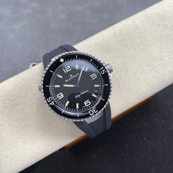 Blancpain Fifty Fathoms Rubber strap 45 mm Configuration 3F168D 1:1 Superclone