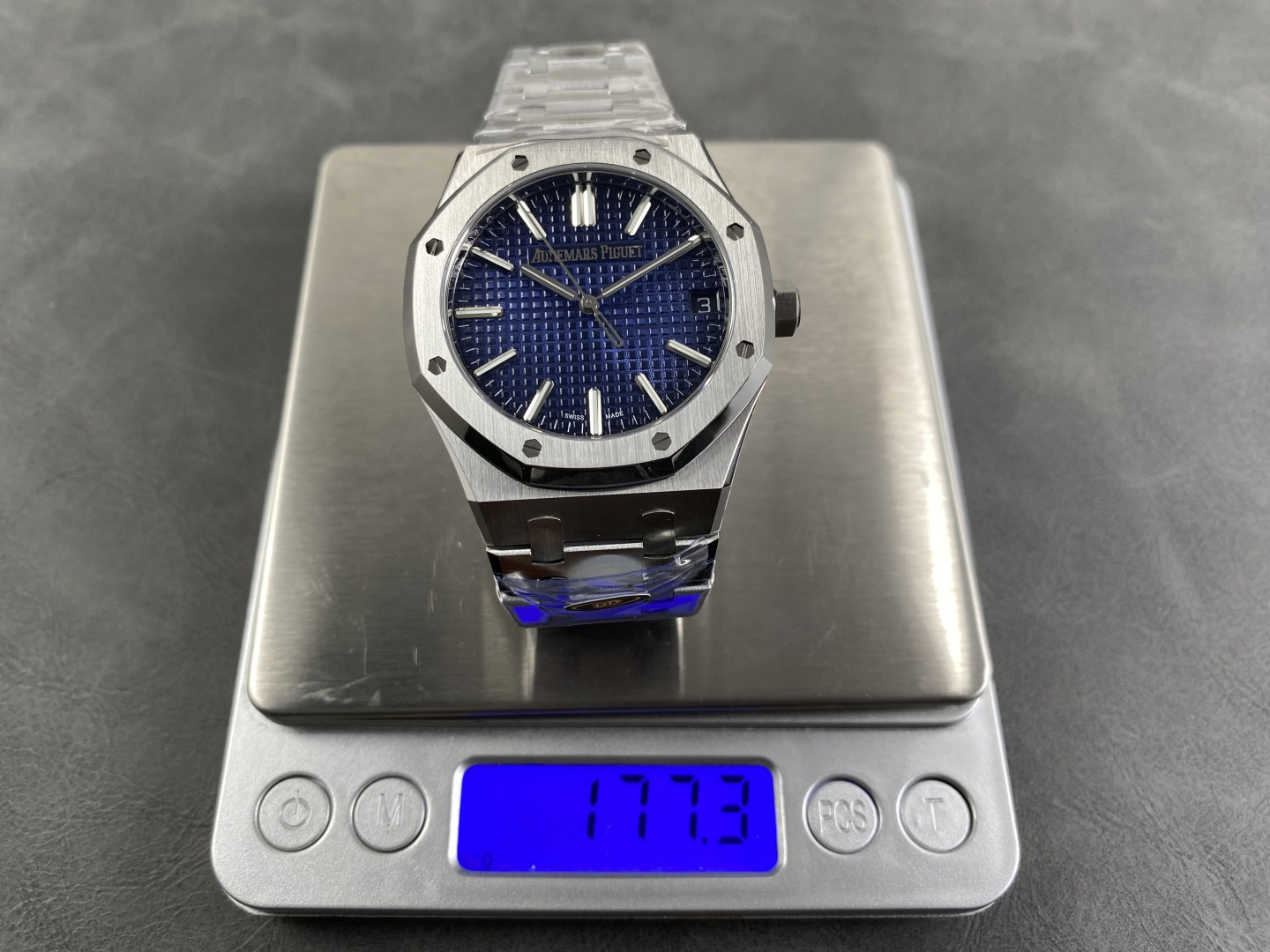 Audemars Piguet Royal Oak Platinum Configuration 7E7BC5 1:1 Superclone - Image 5