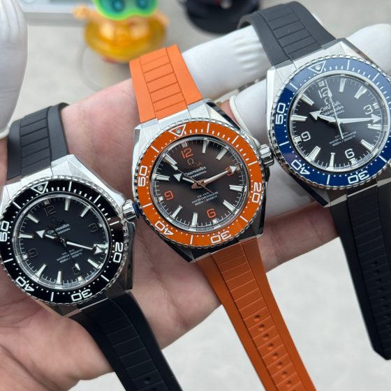 Omega Seamaster Planet Ocean Rubber strap Configuration E84242 1:1 Superclone