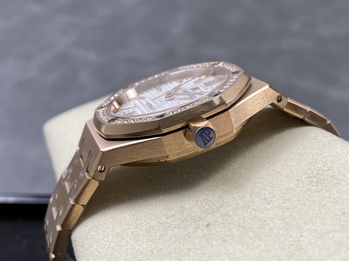 Audemars Piguet Royal Oak Stainless-steel bracelet 37 mm Tourbillon Configuration 037D65 1:1 Superclone - Image 4