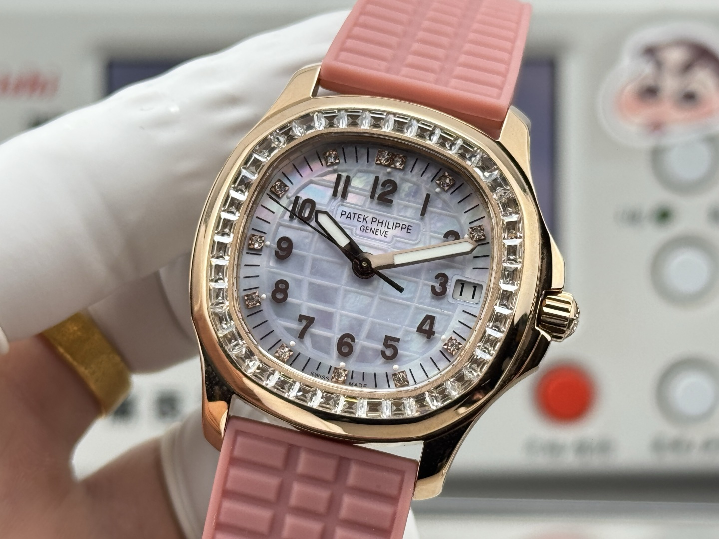 Patek Philippe Aquanaut 35.6 mm GR Factory Configuration 23D42D 1:1 Superclone - Image 7