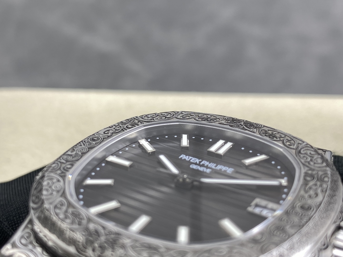Patek Philippe Nautilus Stainless steel Gray dial 40 mm Automatic Configuration FF7590 1:1 Superclone - Image 6