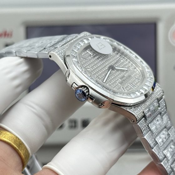 Patek Philippe Nautilus 5711/1A Stainless steel 40 mm Automatic Configuration E5FAAF 1:1 Superclone
