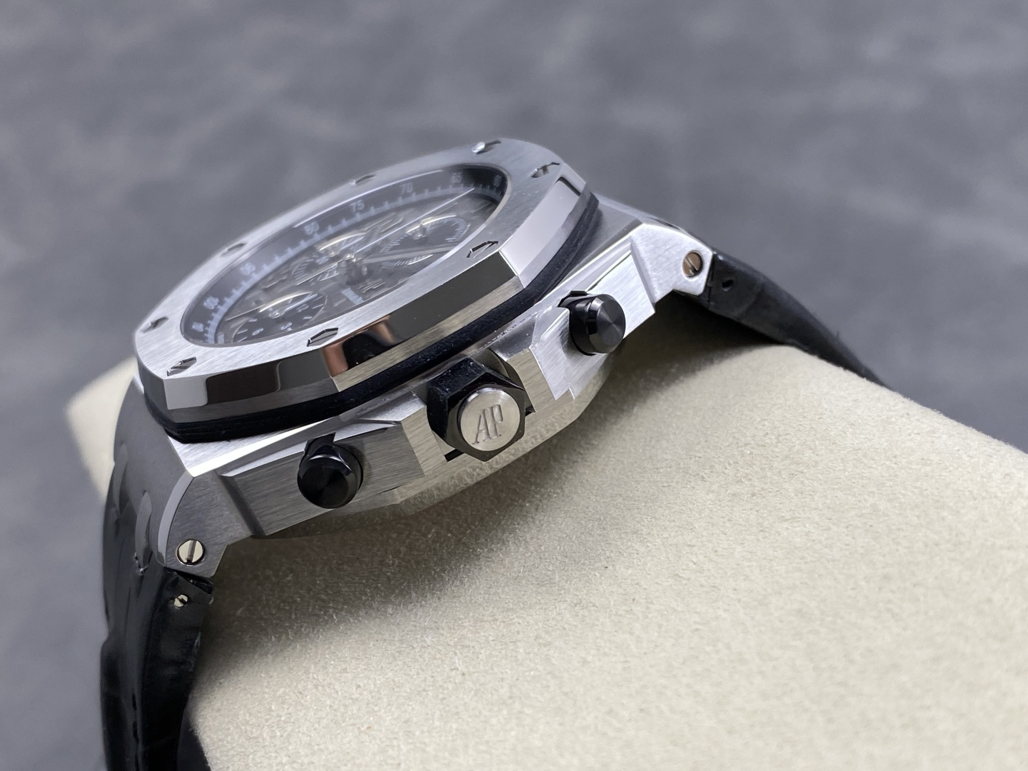 Audemars Piguet Royal Oak Offshore LS Factory Configuration 85AD49 1:1 Superclone - Image 3