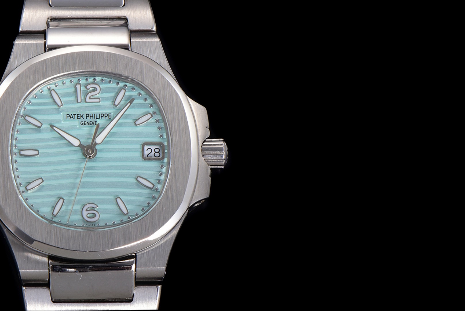 Patek Philippe Nautilus 7010 Stainless steel 32 mm RRR Factory Configuration 5C157E 1:1 Superclone - Image 9