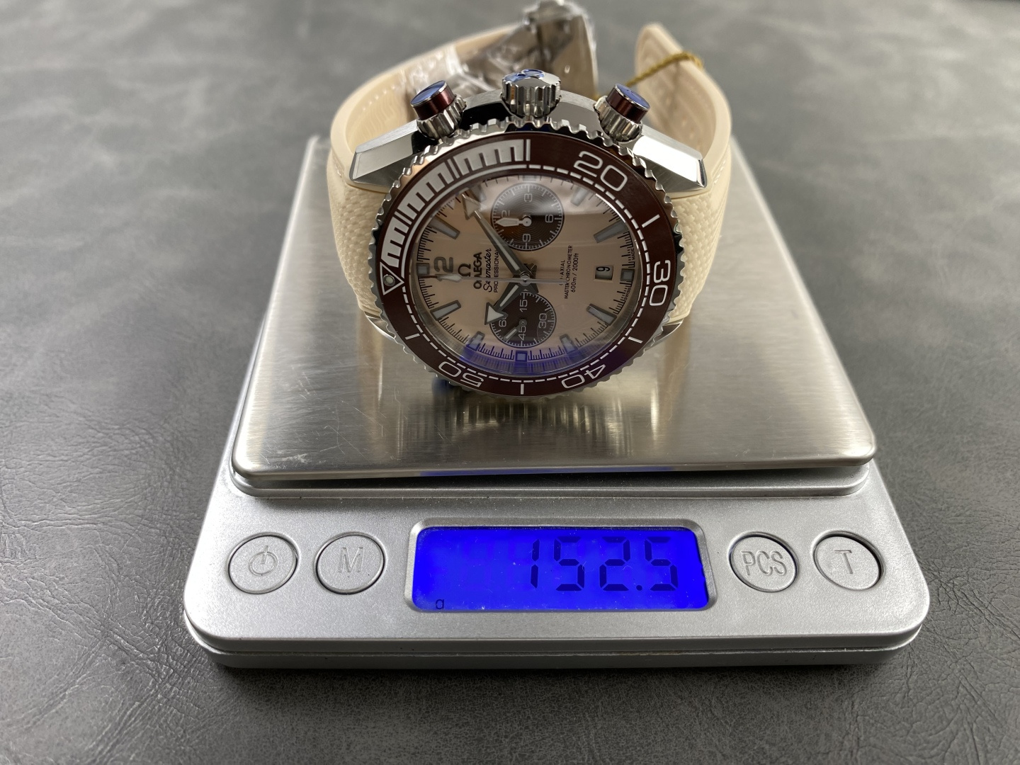 Omega Seamaster 215.32.46.51.01.001 Stainless steel Beige dial Beige 45.5 mm Chronograph ANT Factory Configuration 159138 1:1 Superclone - Image 7