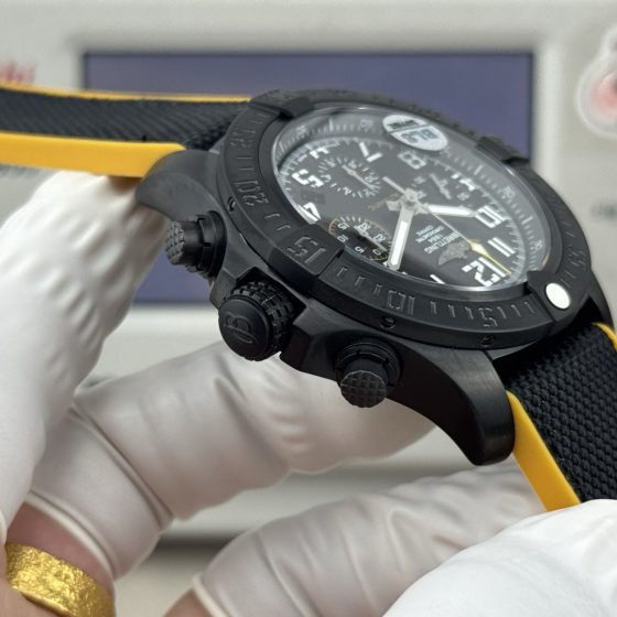 Breitling Avenger Stainless steel 45 mm Chronograph BLS Factory Configuration A26E63 1:1 Superclone
