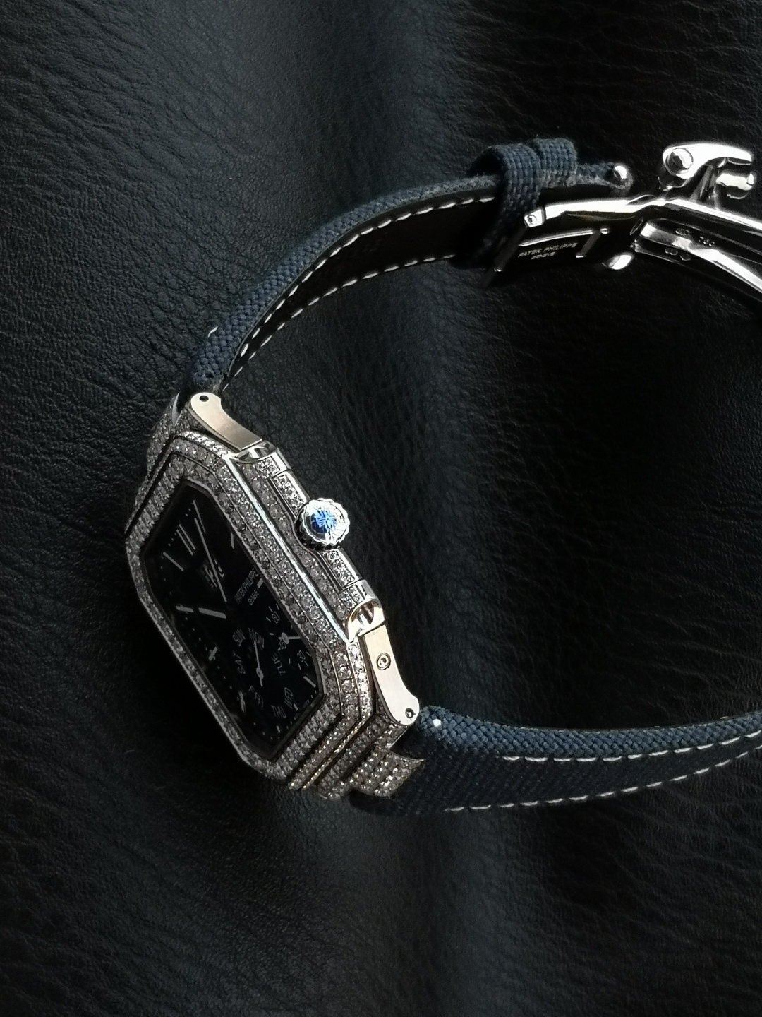 Patek Philippe Cubitus 5822P Platinum Blue dial 44.5 x 44.9 mm Moon phase Configuration 1692BE 1:1 Superclone - Image 9