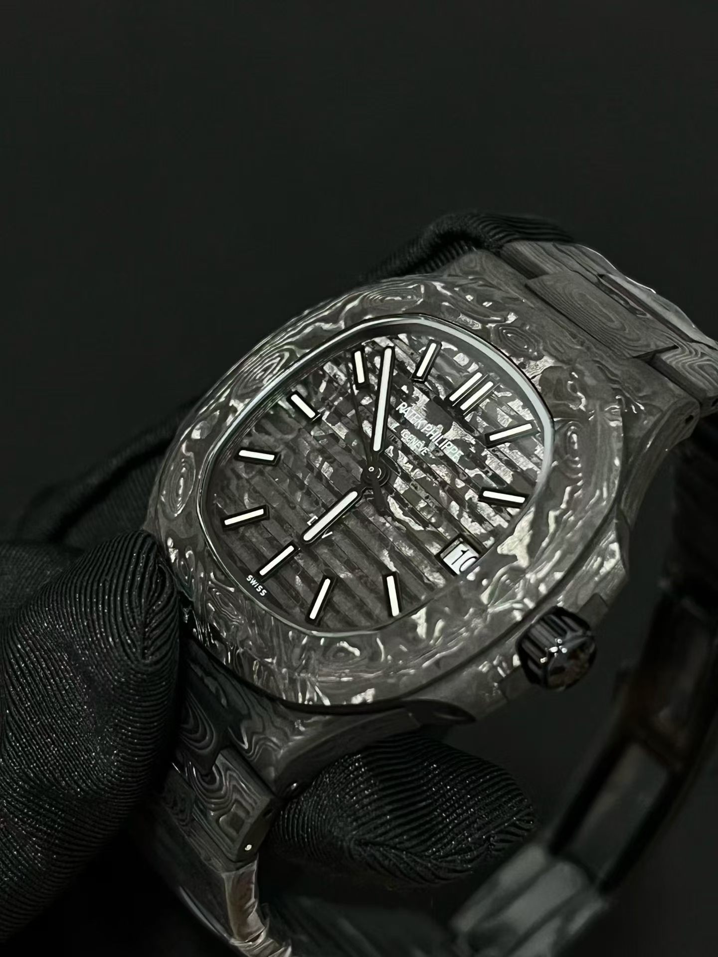 Patek Philippe Nautilus 5711 DiW All Carbon Gris 1:1 Superclone