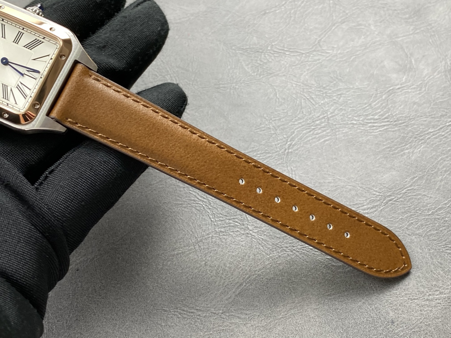 Cartier Santos-Dumont watch large model W2SA0037 1:1 Superclone - Image 10